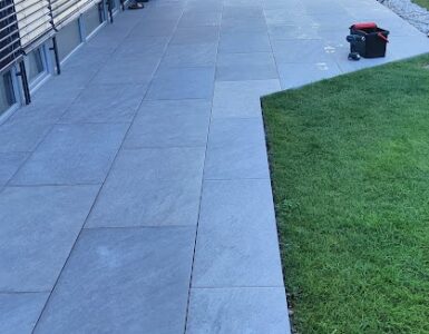 Polaganje Keramike Velikega Formata Terasa