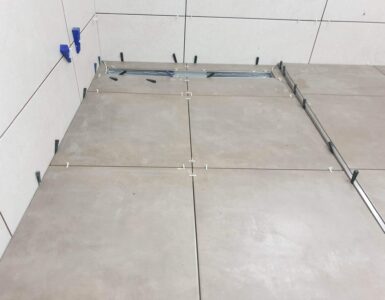 Polaganje Ploščic Kopalnica