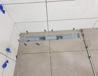 Polaganje Ploščic Kopalnica