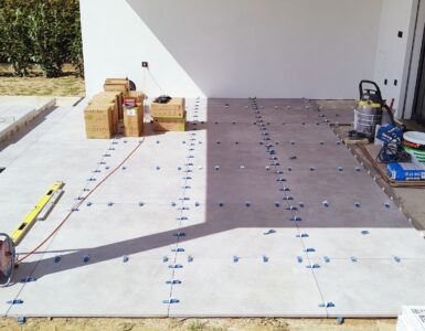 Polaganje Keramike 90x90x2cm Leplenje In Distančniki