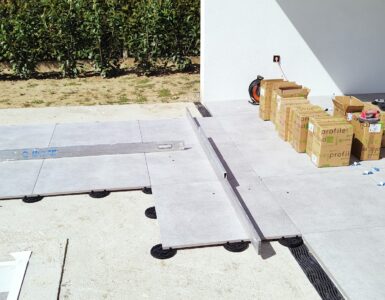 Polaganje Keramike 90x90x2cm Leplenje In Distančniki