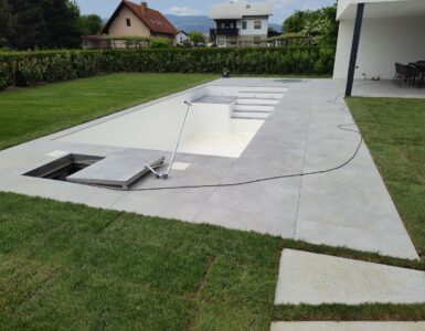 Polaganje Keramike 90x90x2cm Leplenje In Distančniki