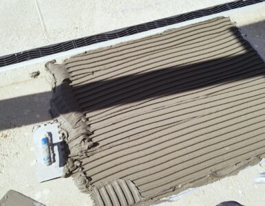 Polaganje Keramike 90x90x2cm Leplenje In Distančniki