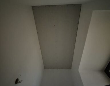 Spuščen Strop Z Pocinkano Podkonstrukcijo